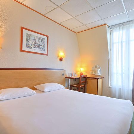 Готель Campanile Paris Ouest - Boulogne Екстер'єр фото