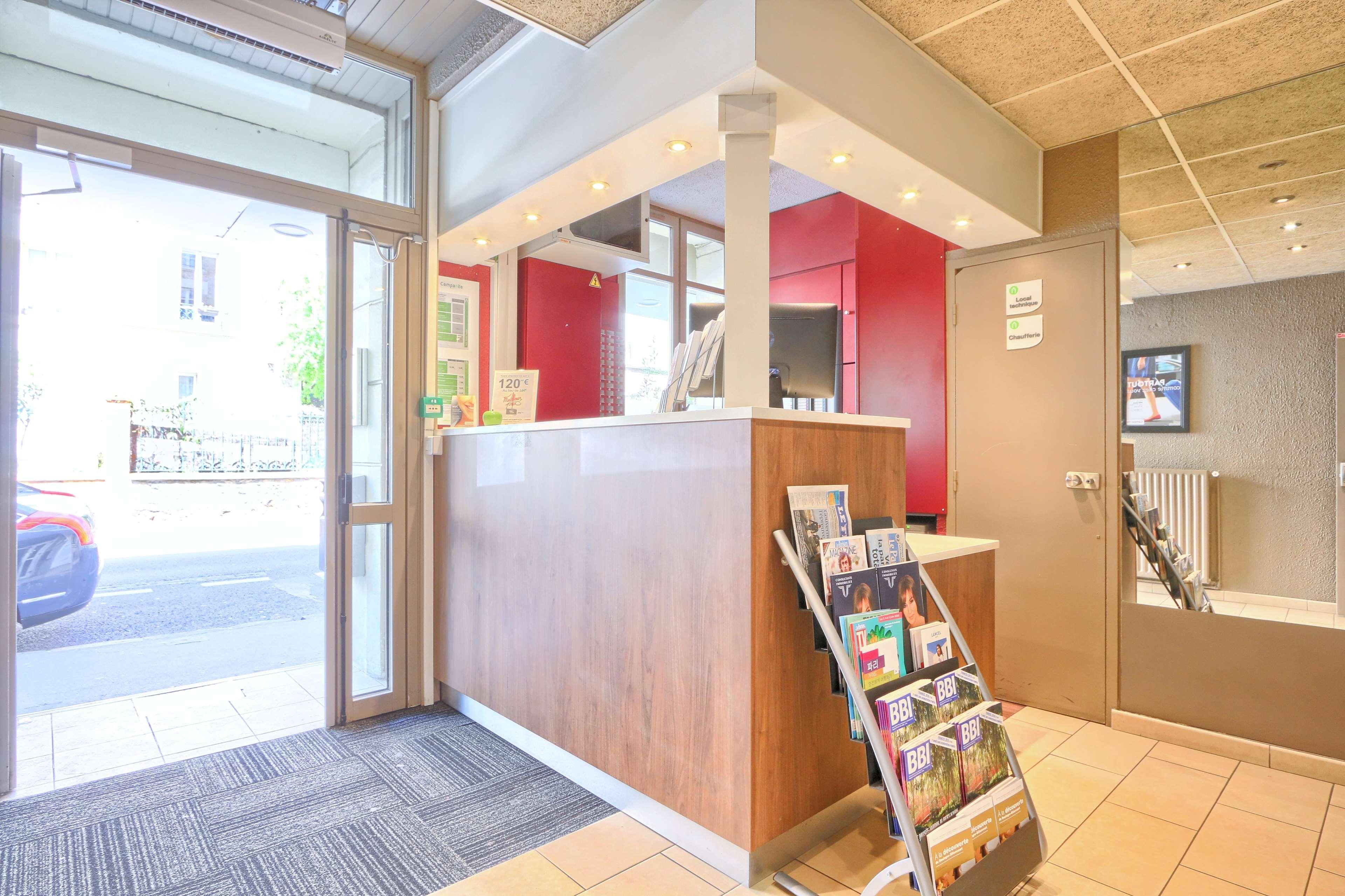 Готель Campanile Paris Ouest - Boulogne Екстер'єр фото