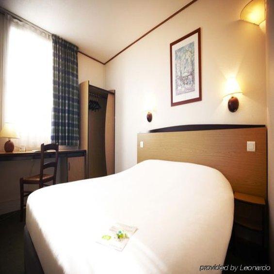 Готель Campanile Paris Ouest - Boulogne Номер фото