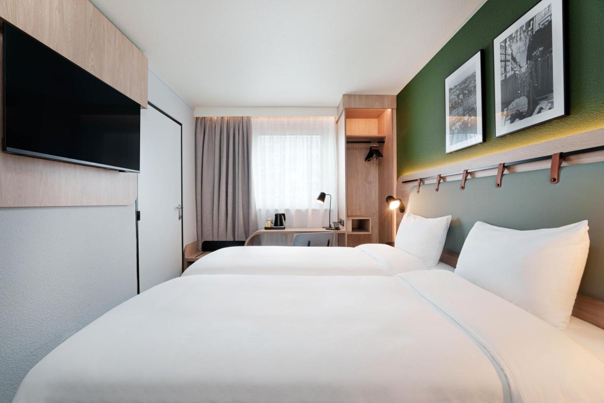 Готель Campanile Paris Ouest - Boulogne Екстер'єр фото